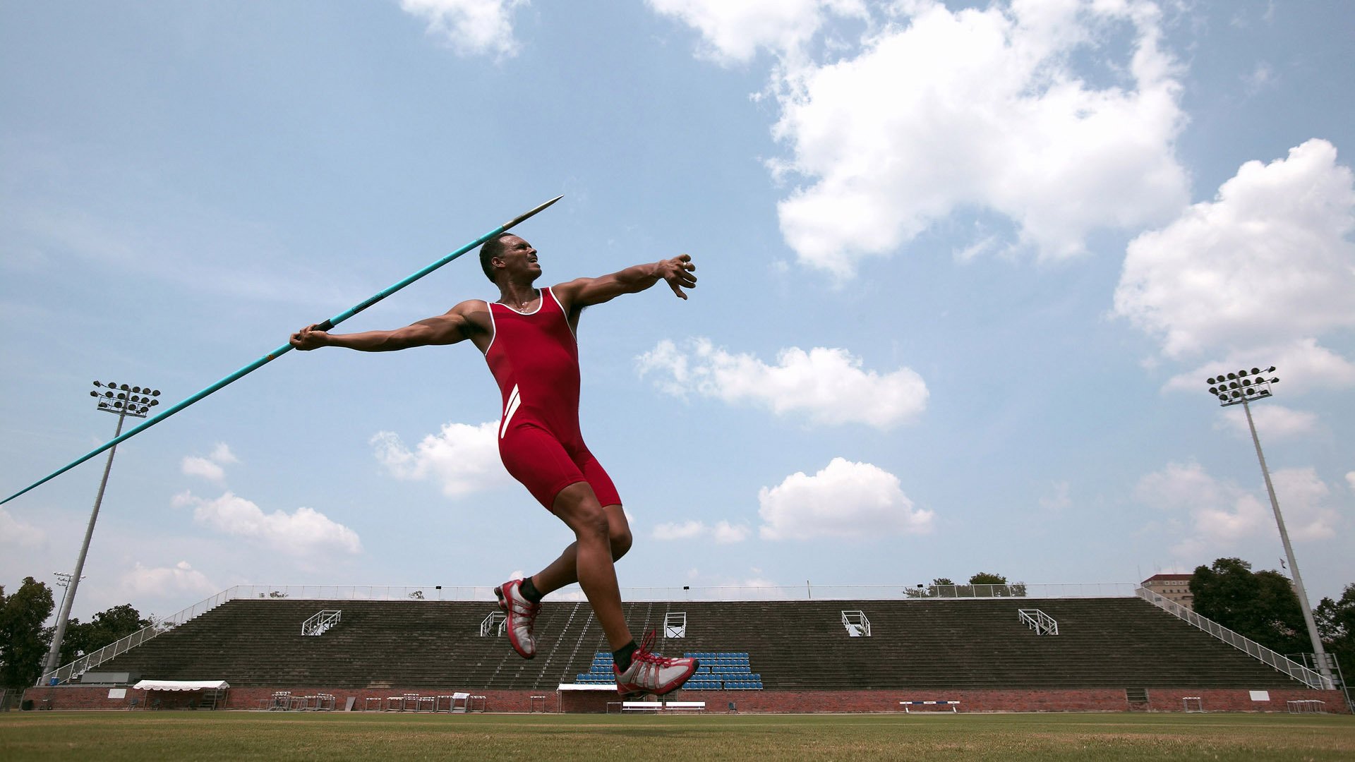 中国女排参加世界大奖赛全力冲冠，中国女排参加世界大奖赛全力冲冠是哪一年